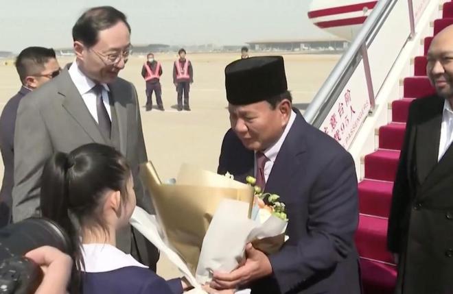 尼新总统要办大事三家码头都要拜好千亿网站中国放第一美俄往后排印(图5)