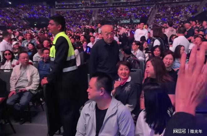 澳门懵了：没想到能来那么多人千亿国际平台刀郎澳门演唱会(图3)
