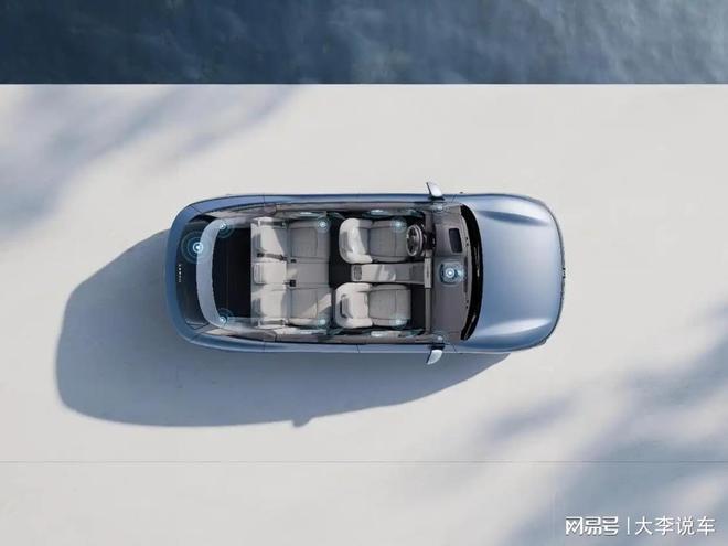 Model Y压力山大！2298万起的极氪7X让